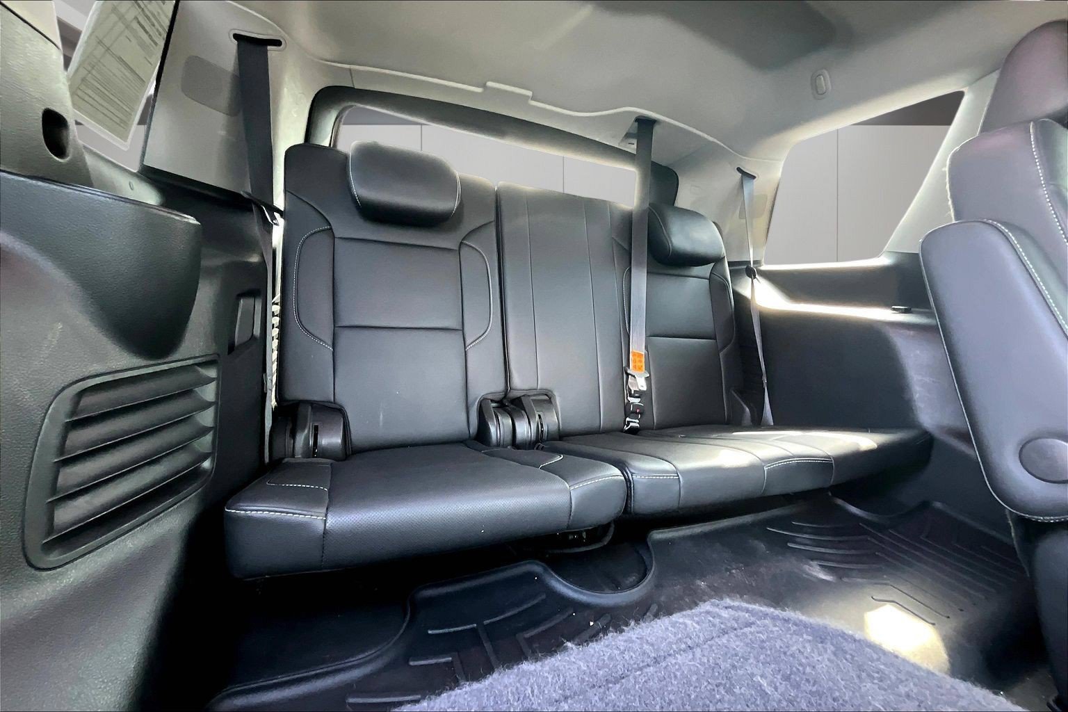 Used 2020 Chevrolet Tahoe Premier AWD/4WD image 25