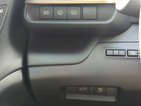 New 2026 Toyota Crown Signia image 19