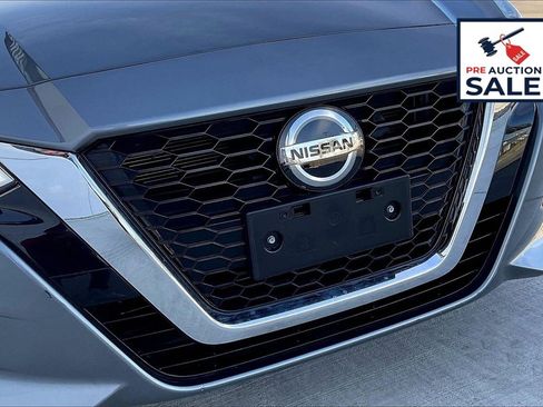 Used 2022 Nissan Altima 2.5 SV image 30