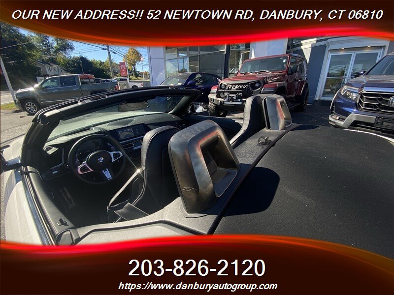 Used 2020 BMW Z4 M40i w/ Executive Package RWD image 27