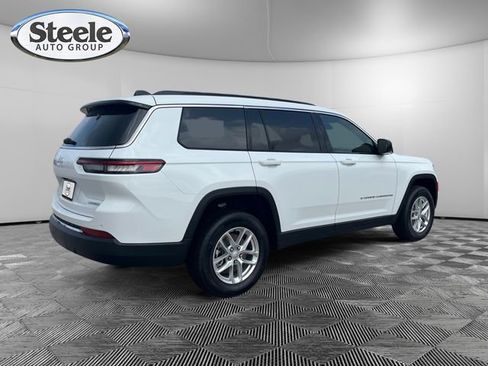 New 2025 Jeep Grand Cherokee L Laredo image 5