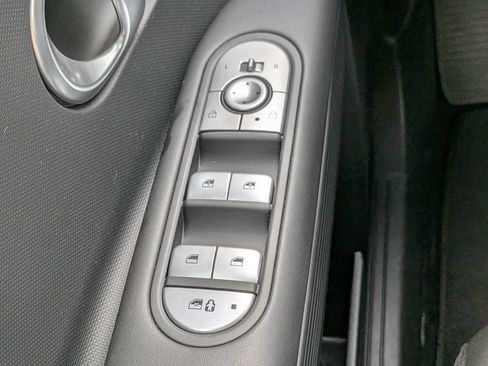 Used 2024 Hyundai Ioniq 5 SEL RWD image 27