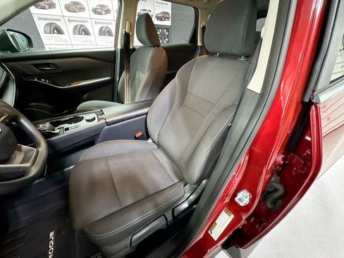 Certified 2025 Nissan Rogue S image 17