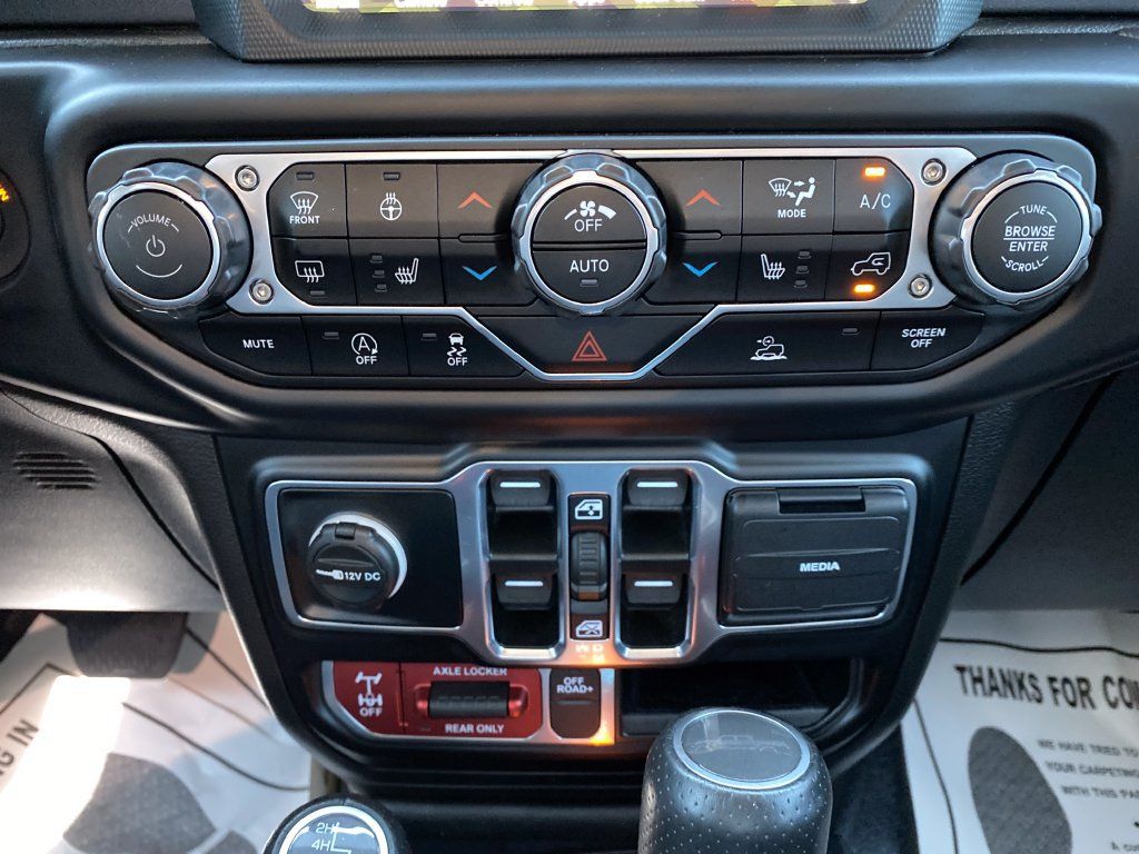 Used 2022 Jeep Gladiator Mojave w/ LED Lighting Group AWD/4WD image 20