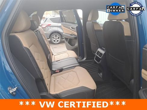 Used 2025 Volkswagen Atlas Cross Sport SE image 19