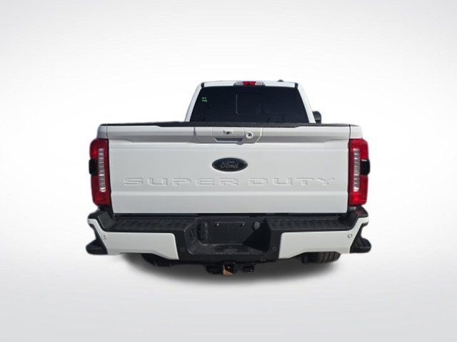 Used 2024 Ford F250 XLT w/ Black Appearance Package AWD/4WD image 4