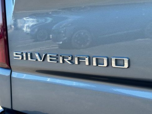 Used 2025 Chevrolet Silverado 1500 LT image 11