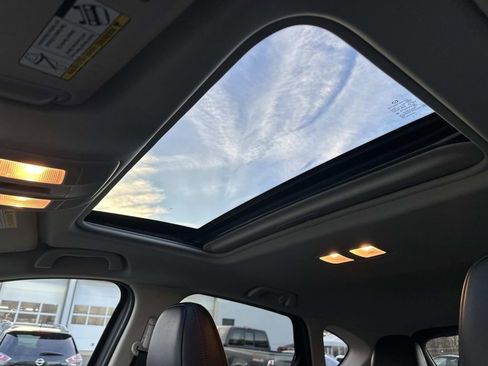 Certified 2023 MAZDA CX-5 Carbon Edition image 28