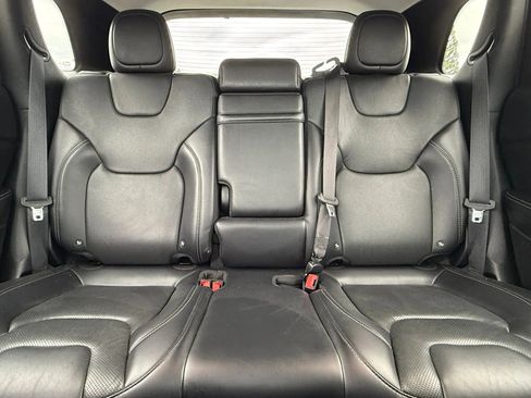 Used 2019 Jeep Cherokee Limited AWD/4WD image 22