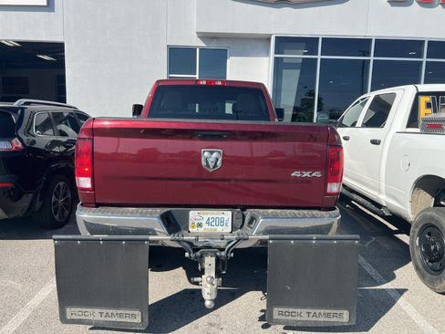 Used 2018 RAM 2500 Tradesman w/ Chrome Appearance Group AWD/4WD image 7