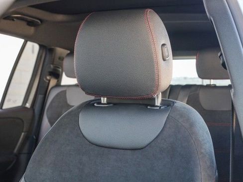 New 2025 Mercedes-Benz EQB 300 300 image 21