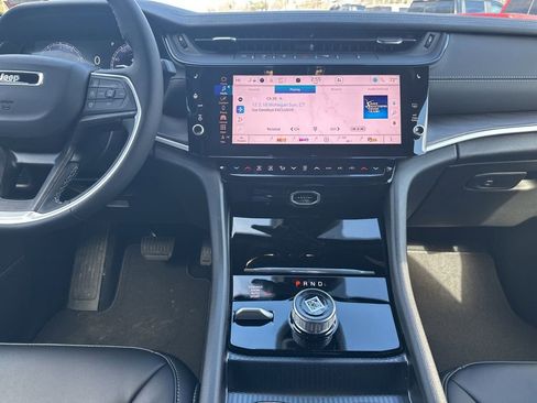 New 2026 Jeep Grand Cherokee L Limited image 18