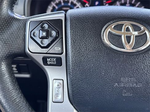 Used 2018 Toyota 4Runner SR5 image 14
