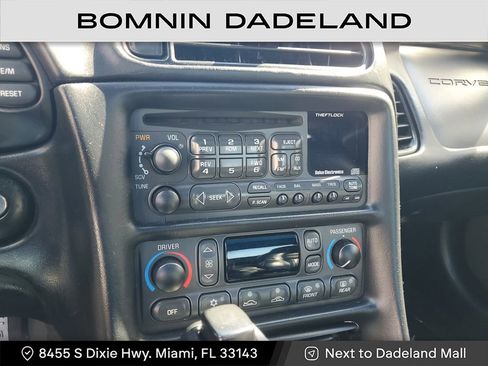 Used 2003 Chevrolet Corvette Base w/ Preferred Equipment Group image 18