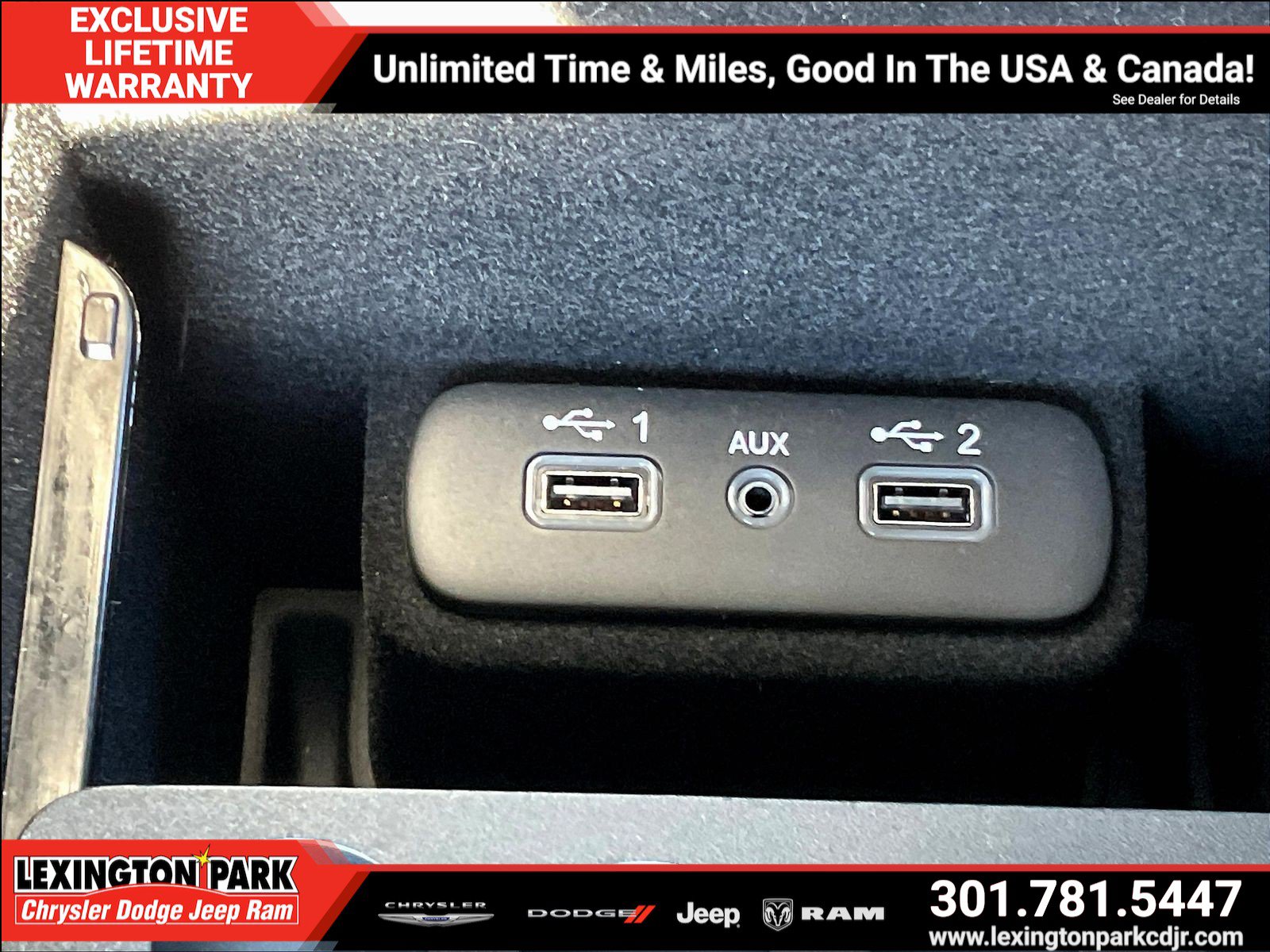 Used 2022 Dodge Charger R/T w/ Plus Group RWD image 15