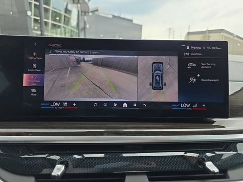 Used 2024 BMW X7 xDrive40i AWD/4WD image 24