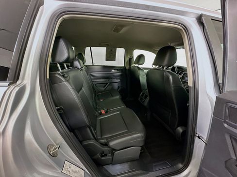 Used 2018 Volkswagen Atlas SE FWD image 30