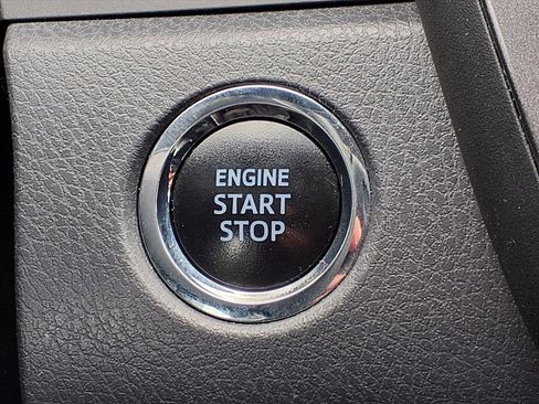 Used 2019 Toyota Camry LE image 16