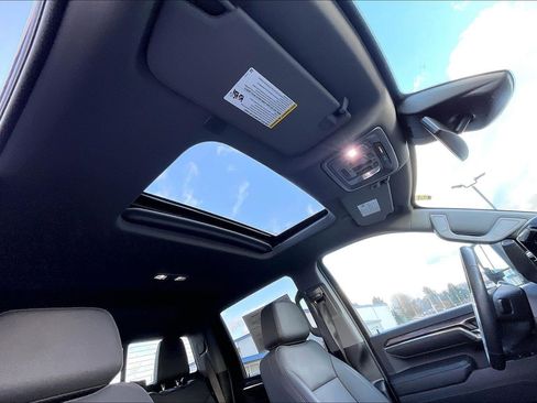 Used 2024 Chevrolet Silverado 3500 LTZ w/ LTZ Convenience Package image 22