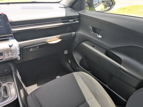 New 2026 Hyundai Kona SEL Sport FWD image 17