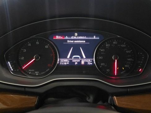 Used 2023 Audi Q5 2.0T Premium w/ Convenience Package image 16