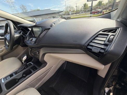 Used 2019 Ford Escape SE AWD/4WD image 13