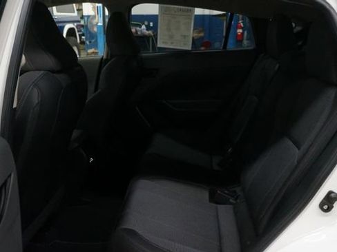 Used 2024 Subaru Crosstrek 2.0i Premium image 31