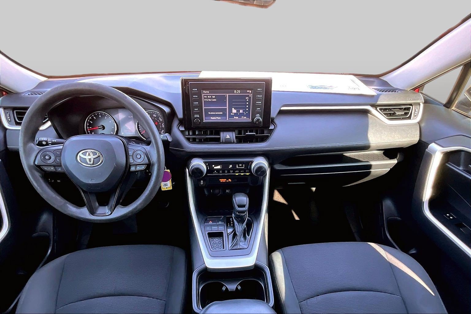 Used 2019 Toyota RAV4 LE w/ Carpet Mat Package FWD image 14