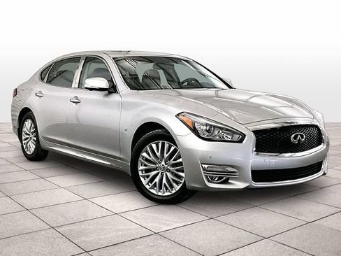 Used 2019 INFINITI Q70 L 3.7 AWD/4WD image 2
