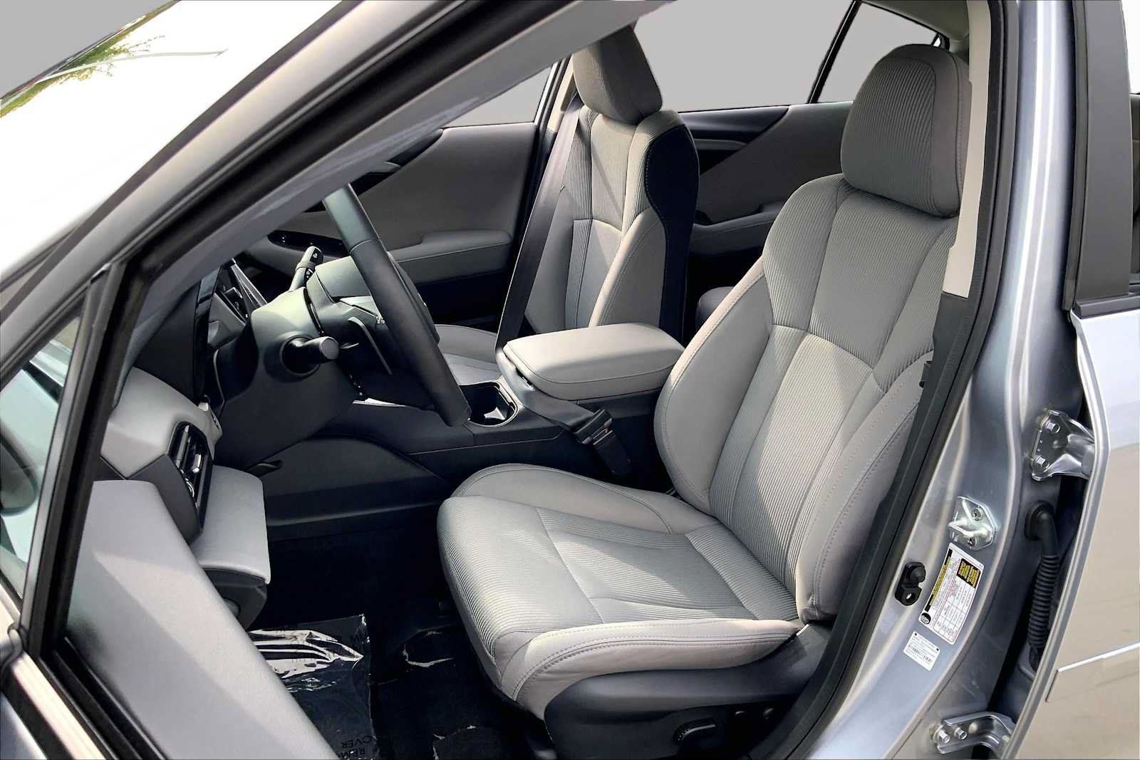 Used 2025 Subaru Legacy Premium AWD/4WD image 9