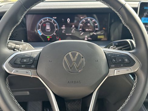 New 2026 Volkswagen Tiguan S FWD image 14