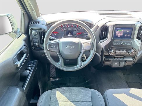 Used 2020 Chevrolet Silverado 1500 Custom Trail Boss w/ Custom Convenience Package AWD/4WD image 20