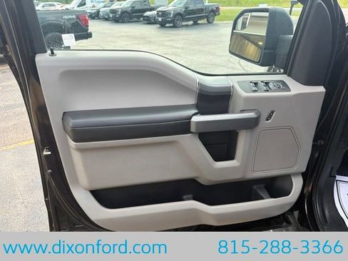 Used 2018 Ford F150 XLT w/ Equipment Group 302A Luxury AWD/4WD image 24