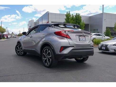 Certified 2019 Toyota C-HR XLE FWD image 7