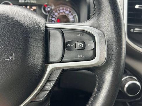 Used 2019 RAM 1500 Big Horn AWD/4WD image 18