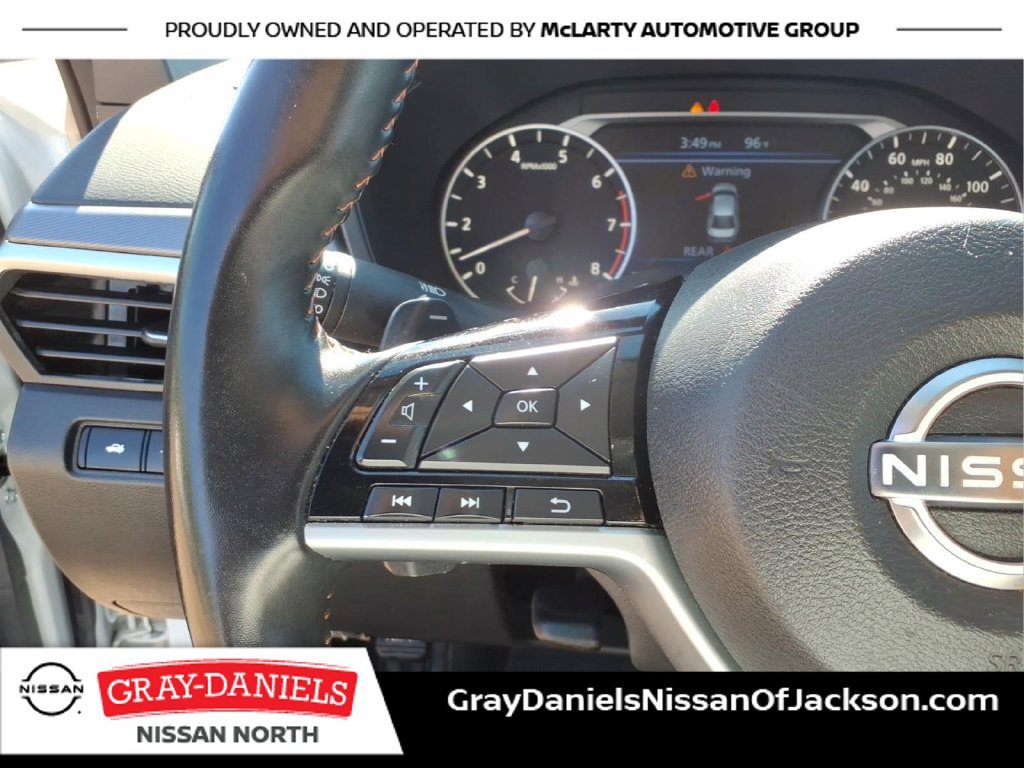 Used 2025 Nissan Altima 2.5 SR FWD image 13