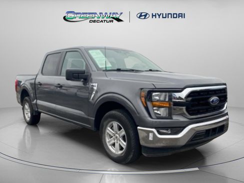 Used 2023 Ford F150 XLT image 2