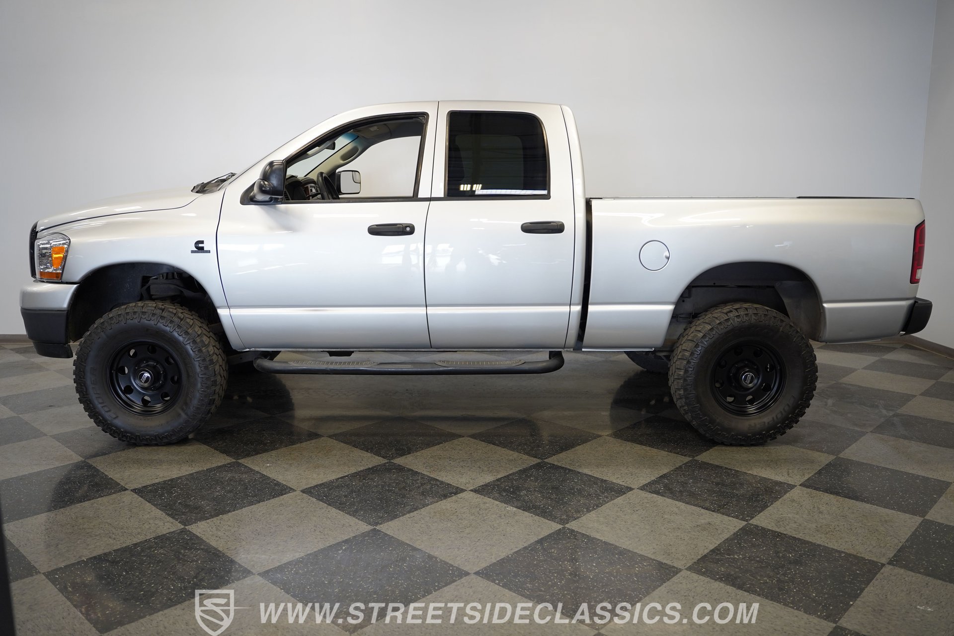 Used 2006 Dodge Ram 2500 Truck SLT w/ Quad Cab Big Horn Value Group AWD/4WD image 2