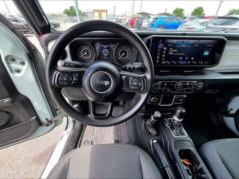 Used 2024 Jeep Wrangler Sport AWD/4WD image 8
