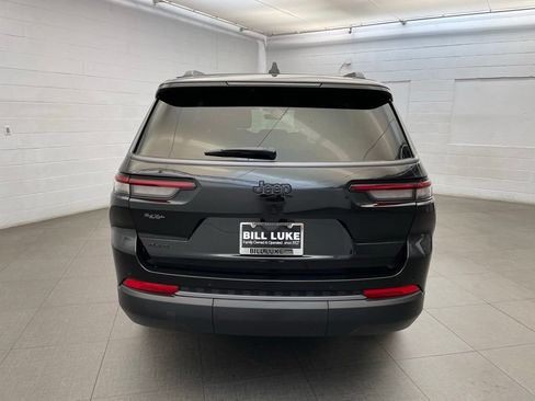 New 2026 Jeep Grand Cherokee L Limited AWD/4WD image 4