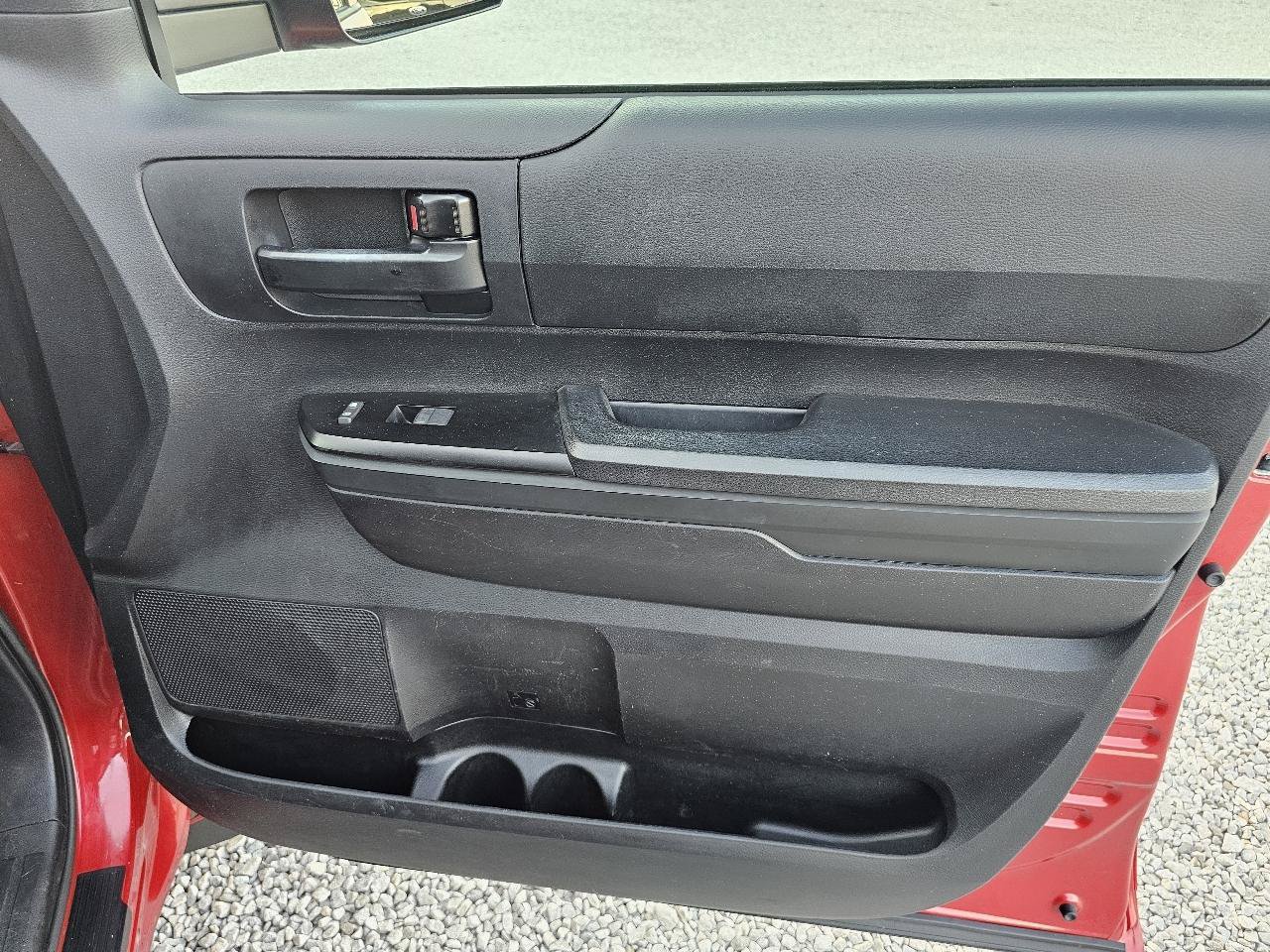 Used 2019 Toyota Tundra SR AWD/4WD image 29