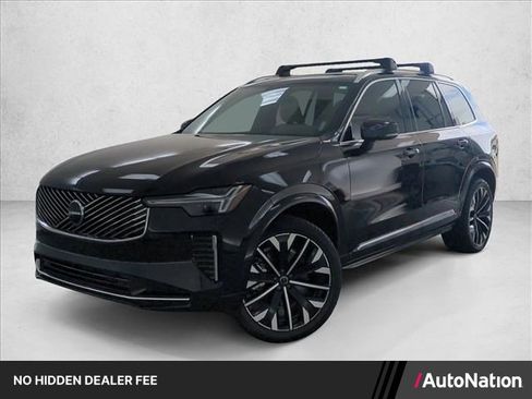 Used 2025 Volvo XC90 B5 Core w/ Protection Package Premier AWD/4WD image 1