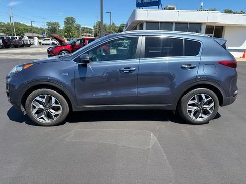 Used 2020 Kia Sportage EX AWD/4WD image 2
