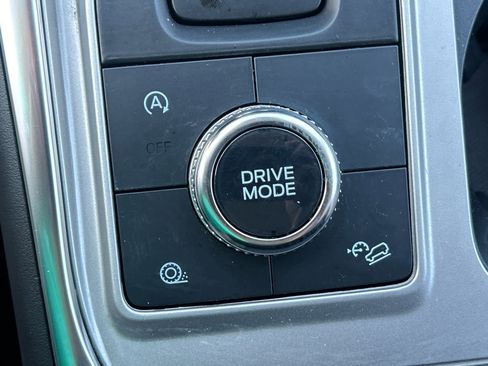 Used 2023 Ford Explorer Limited w/ Equipment Group 301A image 52