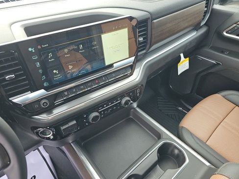 New 2025 Chevrolet Silverado 3500 High Country w/ Technology Package image 42