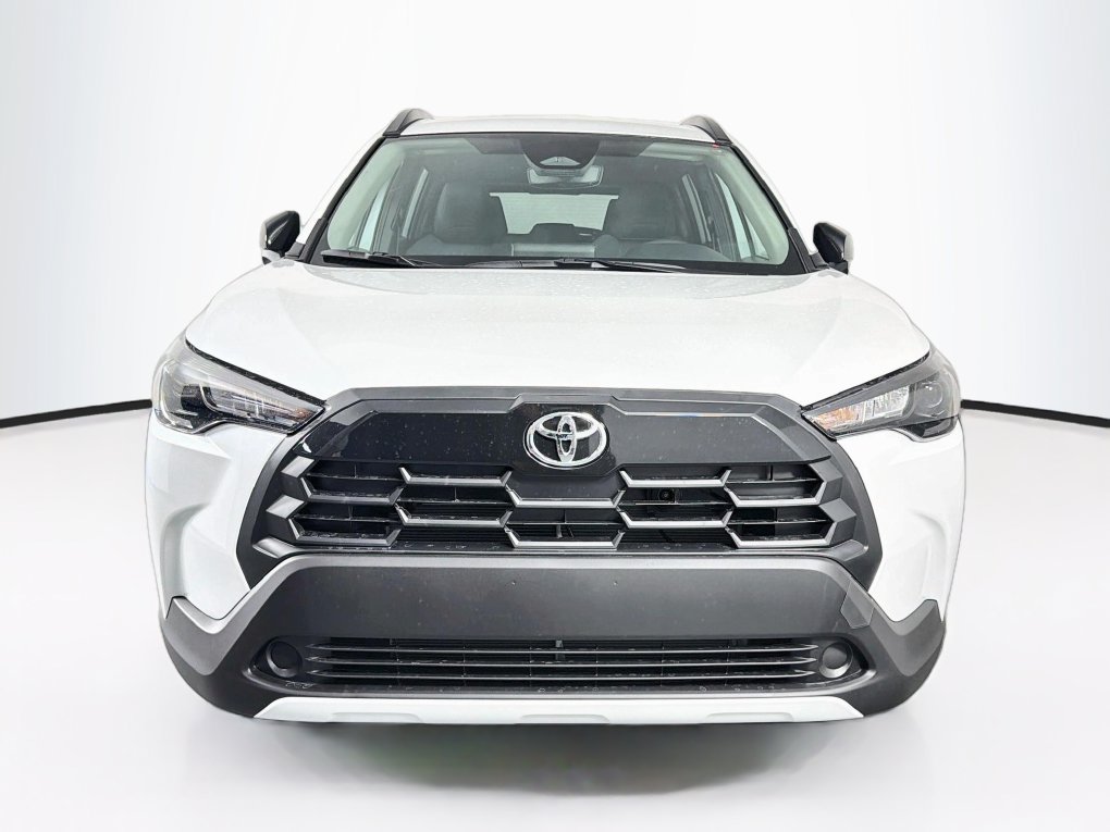 New 2026 Toyota Corolla Cross LE FWD image 2