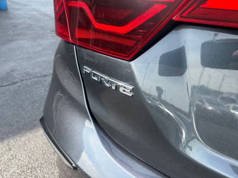 Used 2020 Kia Forte GT-Line w/ GT-Line Premium Package FWD image 26