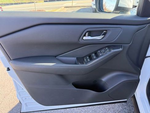 New 2026 Nissan Rogue SV w/ Cold Weather Package image 11