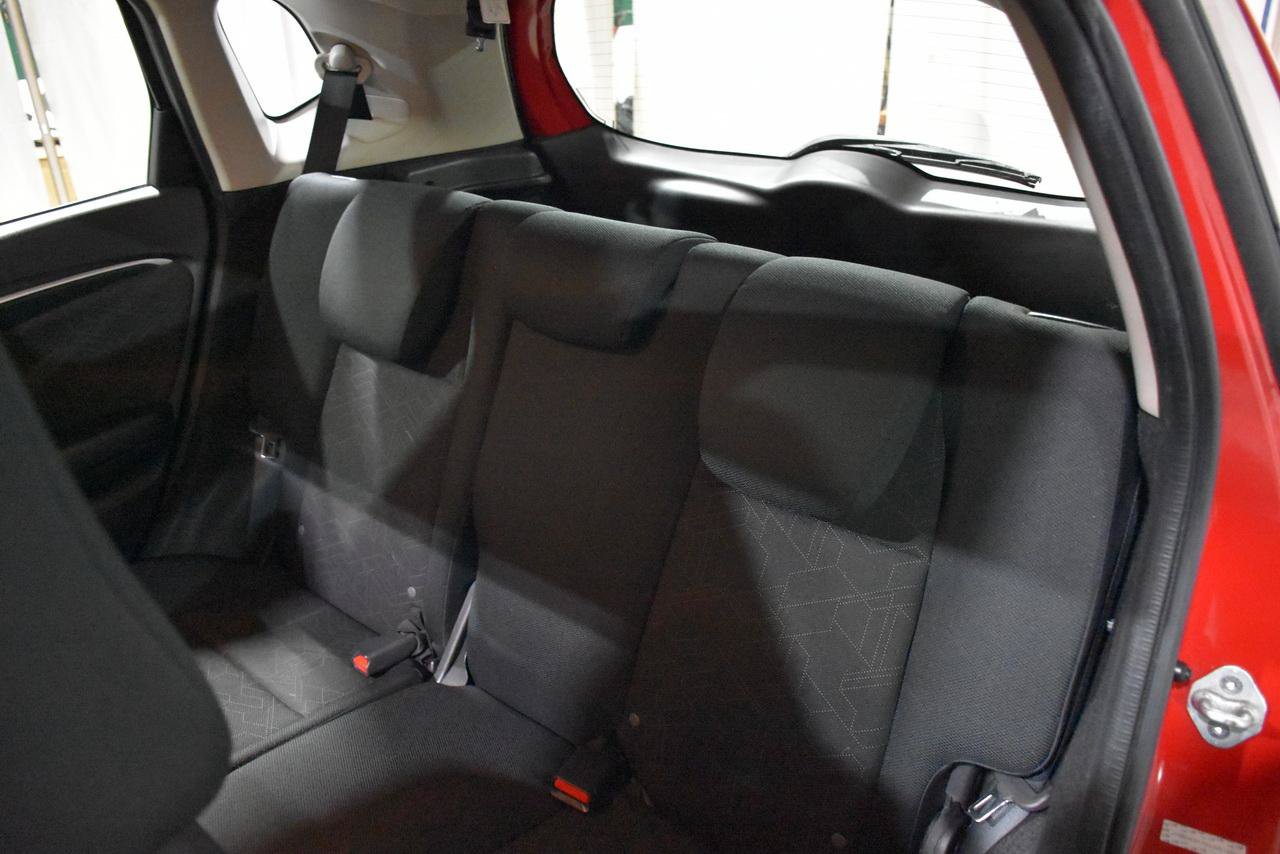 Used 2016 Honda Fit EX image 20
