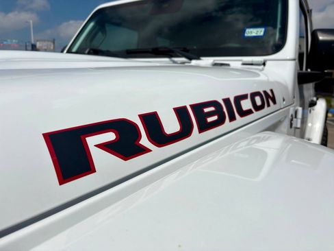 Used 2024 Jeep Wrangler Unlimited Rubicon AWD/4WD image 7